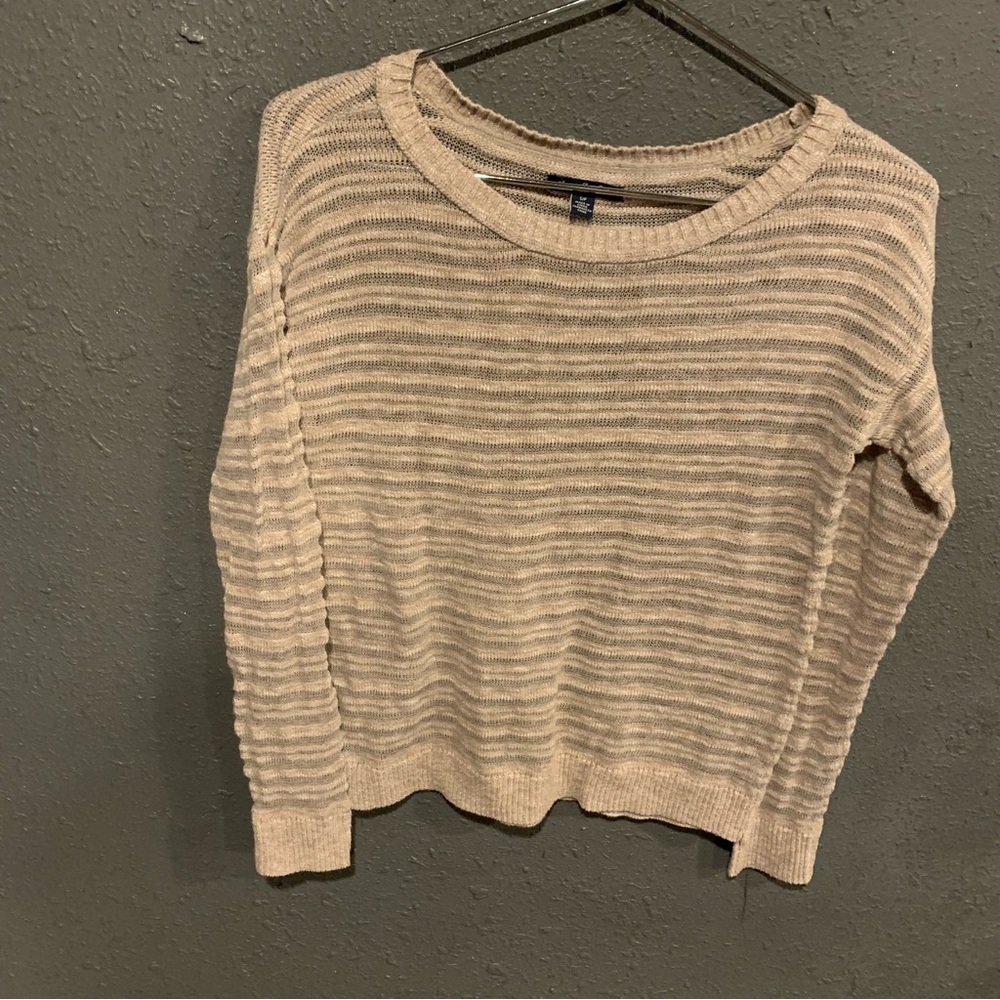 Women’s American Eagle Sweater